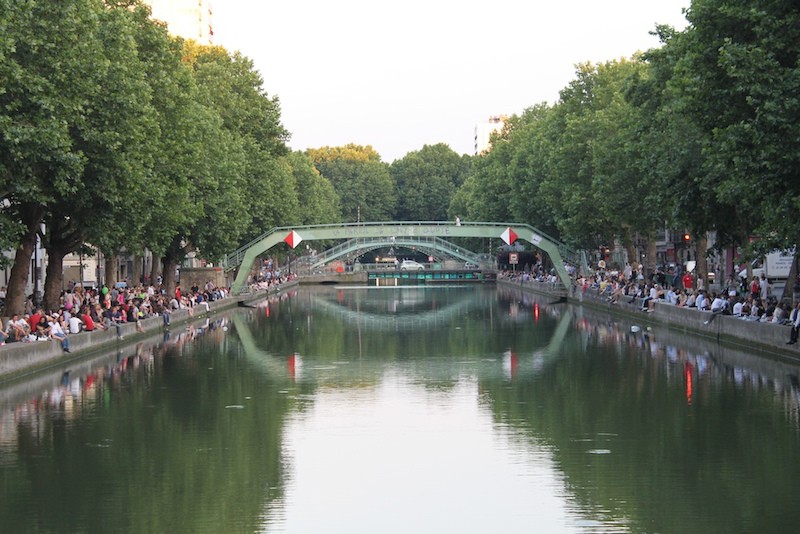 Parisians are known to make true art of anything they do. Read now, Picnic In Paris: Discover The City's Best Kept Secrets.