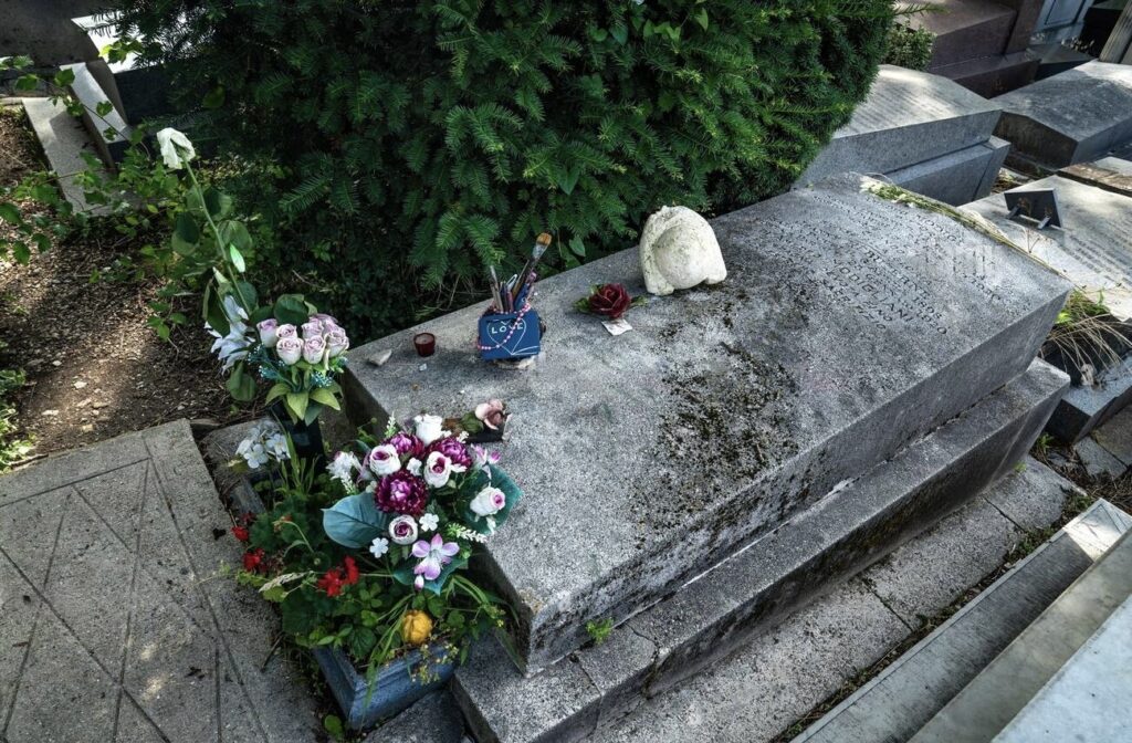 Père Lachaise Famous Graves, Amedeo Modigliani