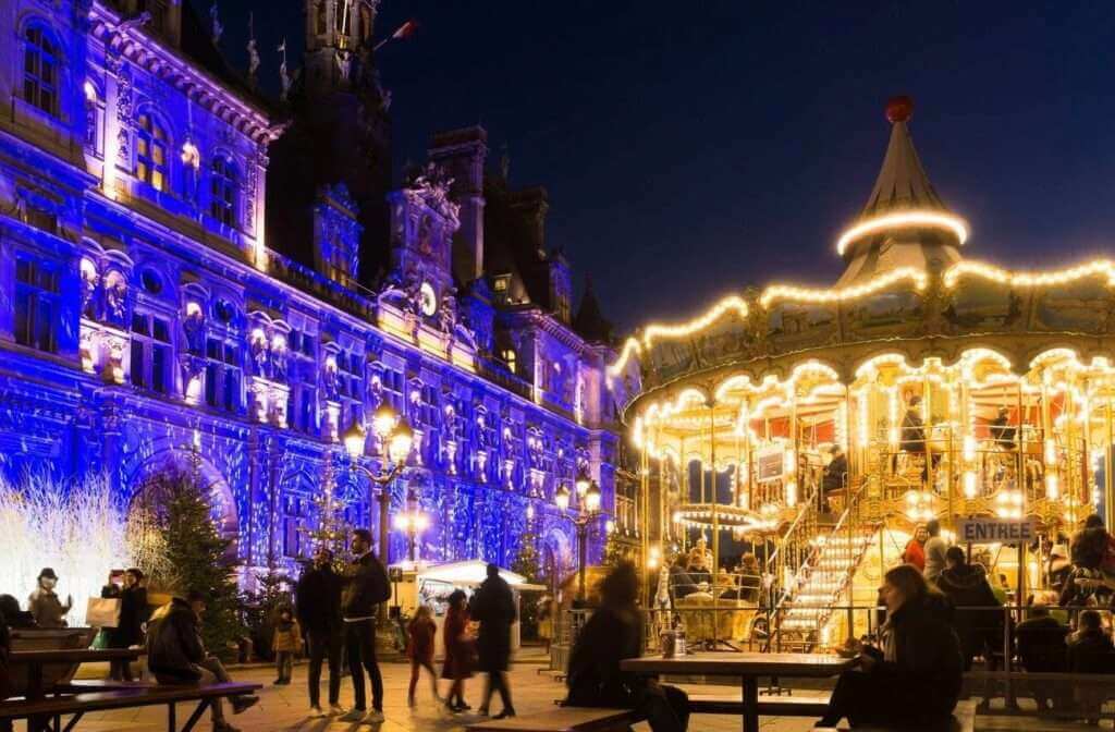 christmas decorations in paris