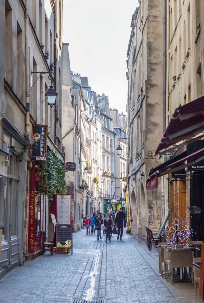 rue des Rosiers-prettiest streets in Paris