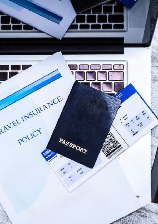 Travel Insurance for France: 3 Best Companies in 2024