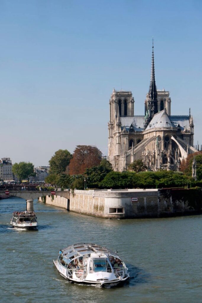 fun things to do in paris