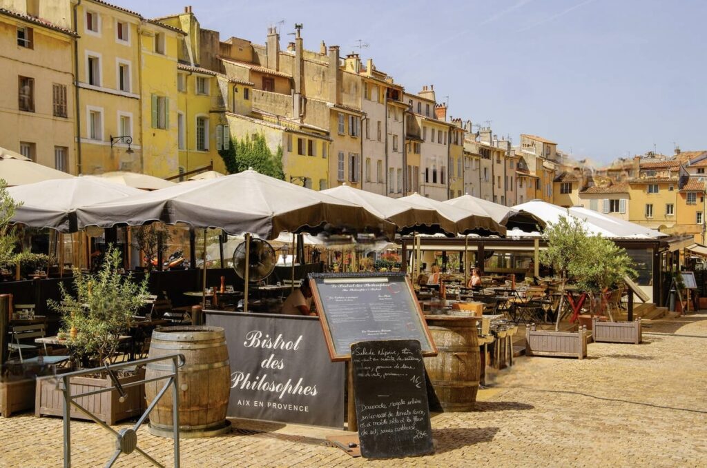 places to visit in southern france