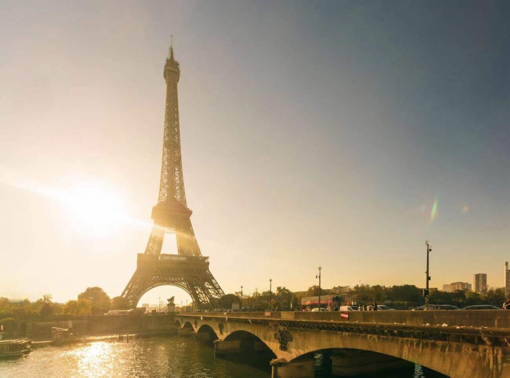 48 Hours in Paris