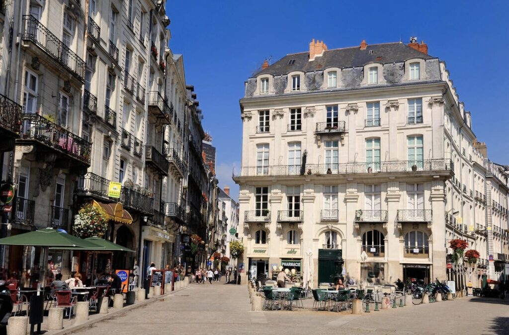 underrated cities in france