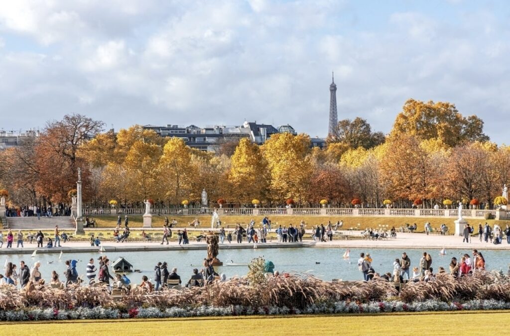 48 Hours in Paris