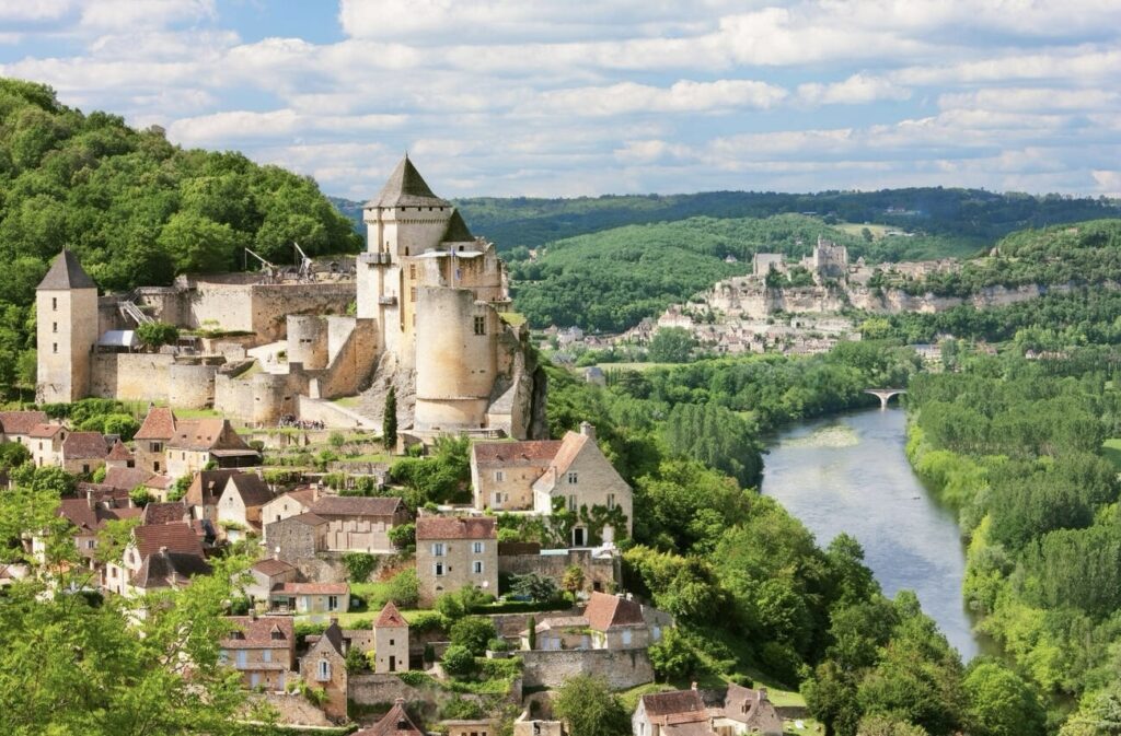 beautiful villages in france