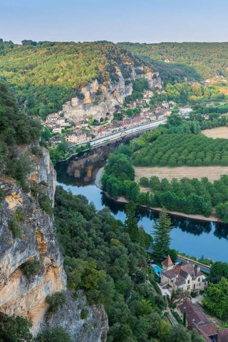 beautiful villages in france